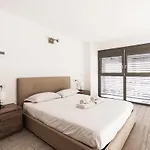 Youhosty - Bruno Maderna 17 Duplex 公寓 *