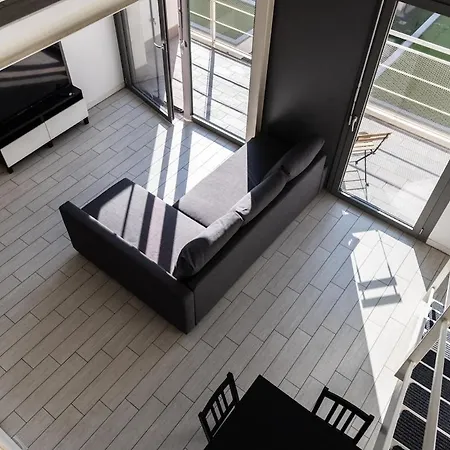 Youhosty - Bruno Maderna 17 Duplex Appartamento Milano