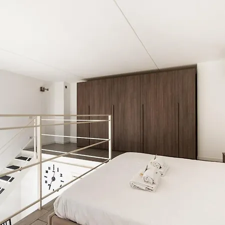 Apartment Youhosty - Bruno Maderna 17 Duplex *